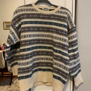 Beautiful vintage wool sweater. Made in Scotland